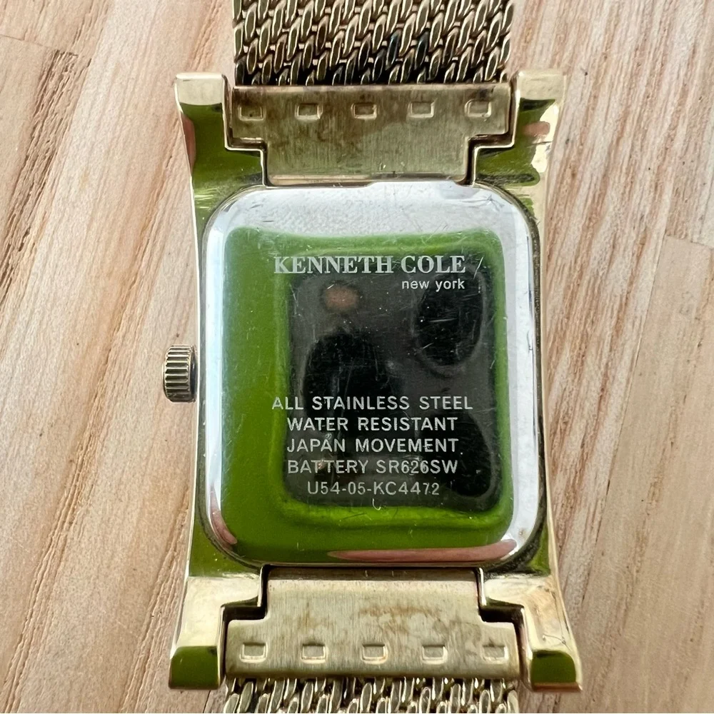 Kenneth Cole New York ladies rectangular gold tone dress watch NEW BATTERY